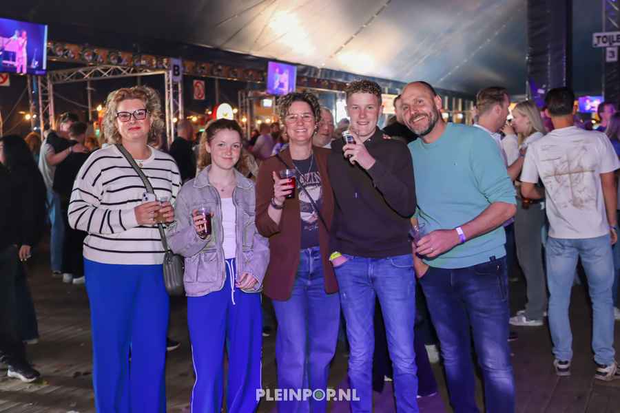 PubliekextraPleinpopZondag (1)